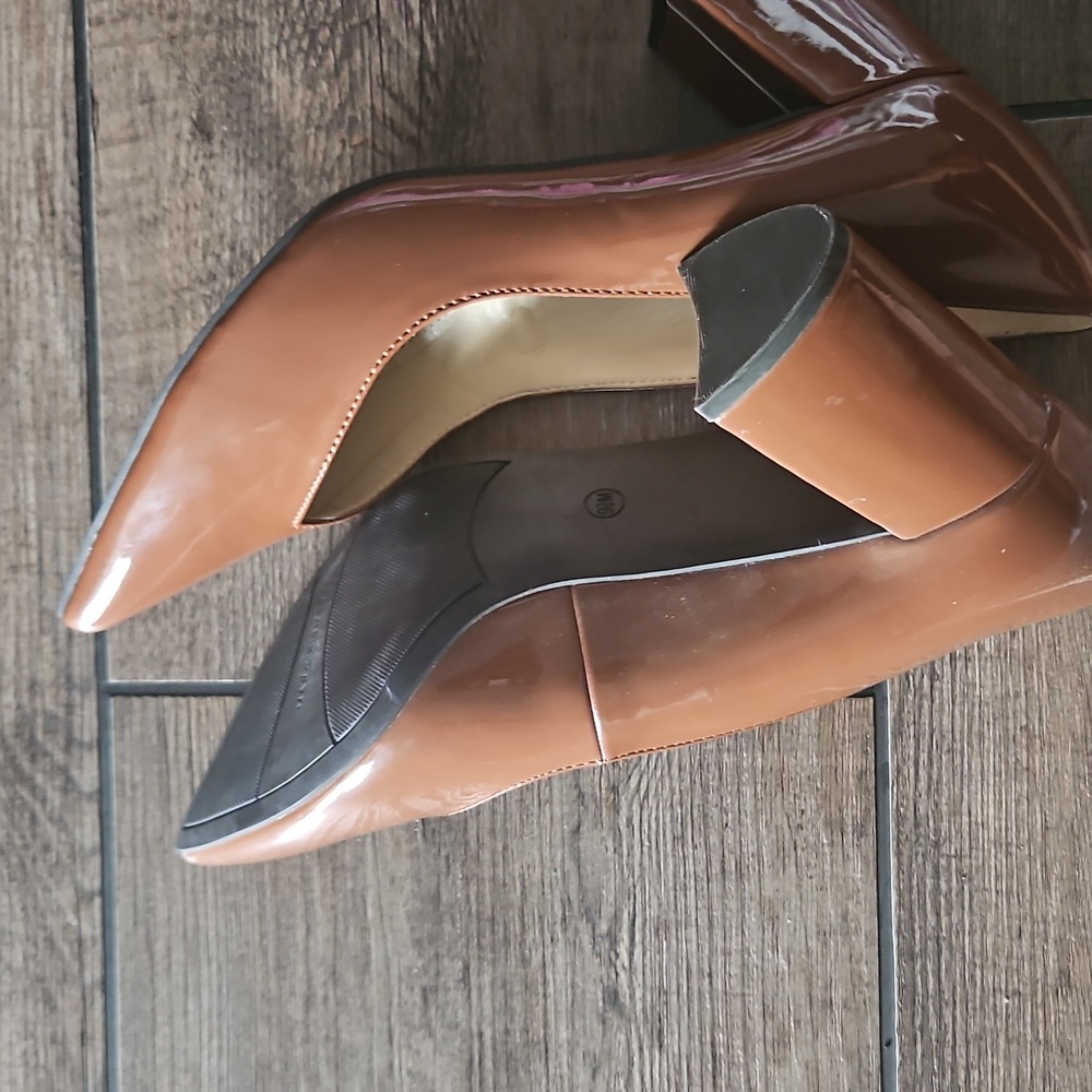 NEW Marc Fisher Women's Viviene Pump, 9.5 - Picture 4 of 5
